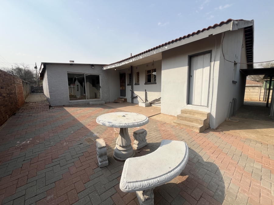 4 Bedroom Property for Sale in Virginia Free State